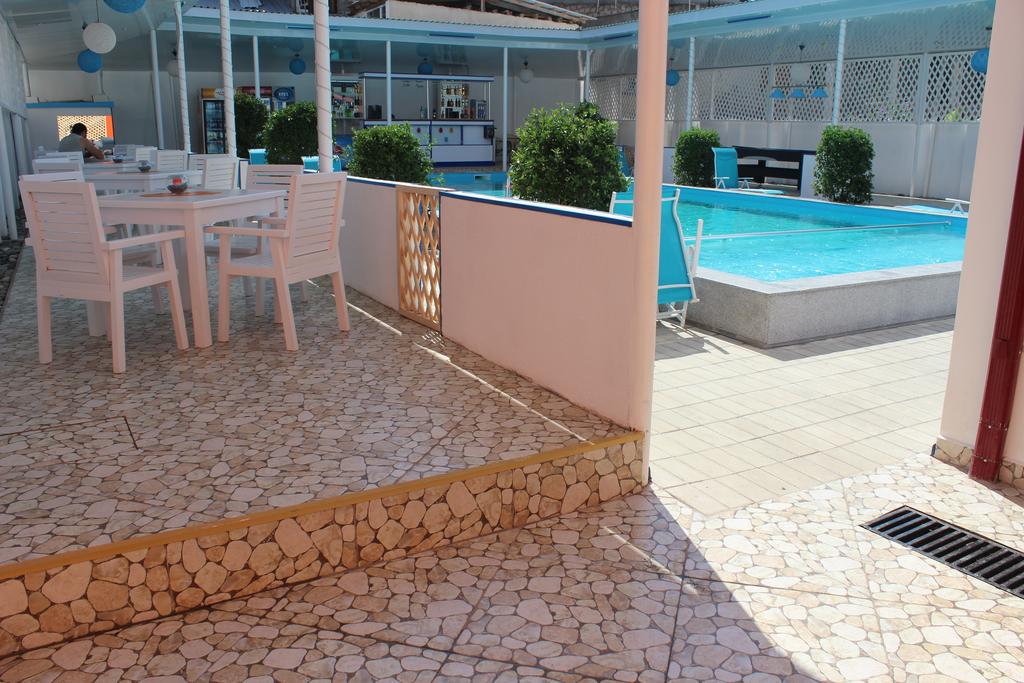 Albatros Hotel Ureki 3*
