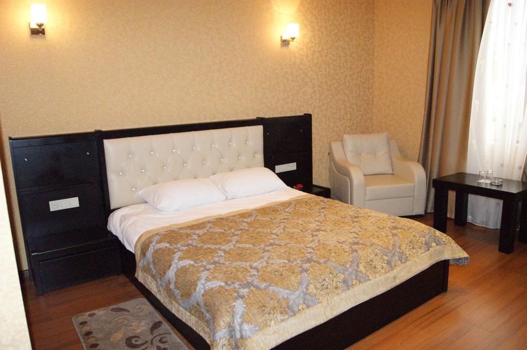 Premier Hotel Batumi 3*, фото 3