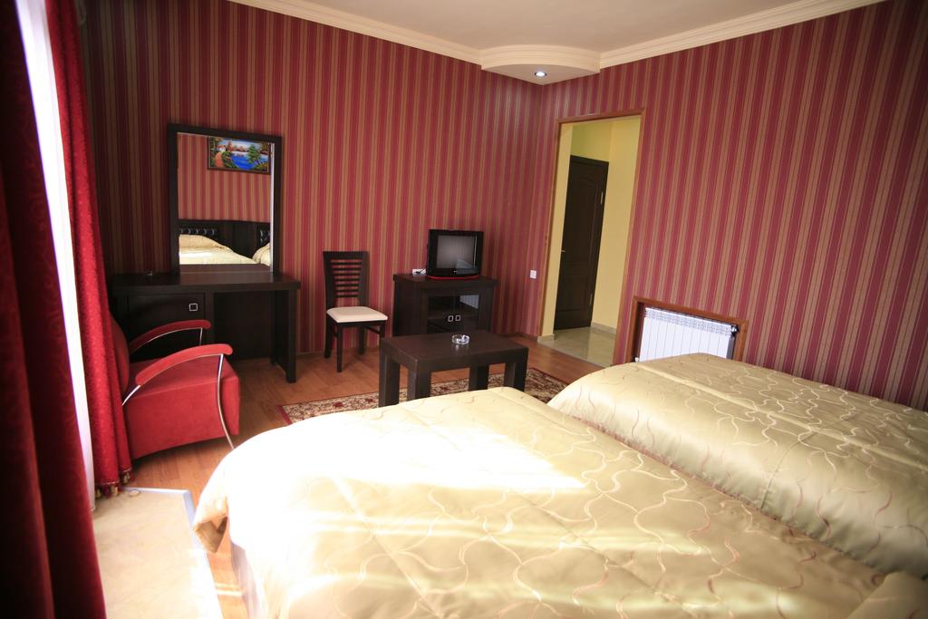 Premier Hotel Batumi 3*, фото 7