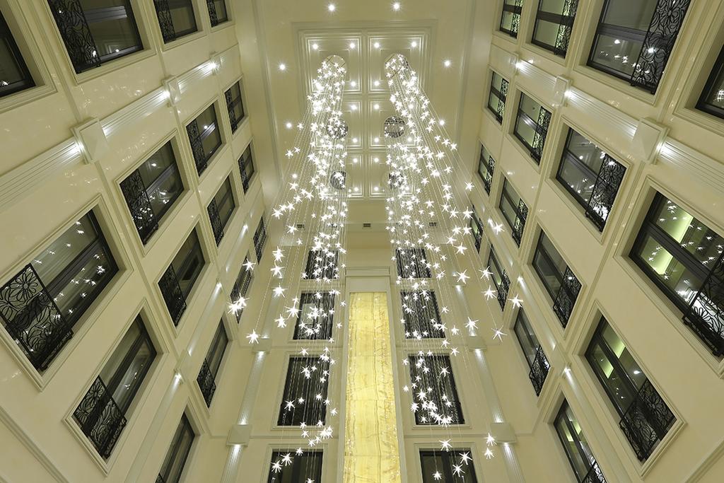 Ambassadori Hotel 4*