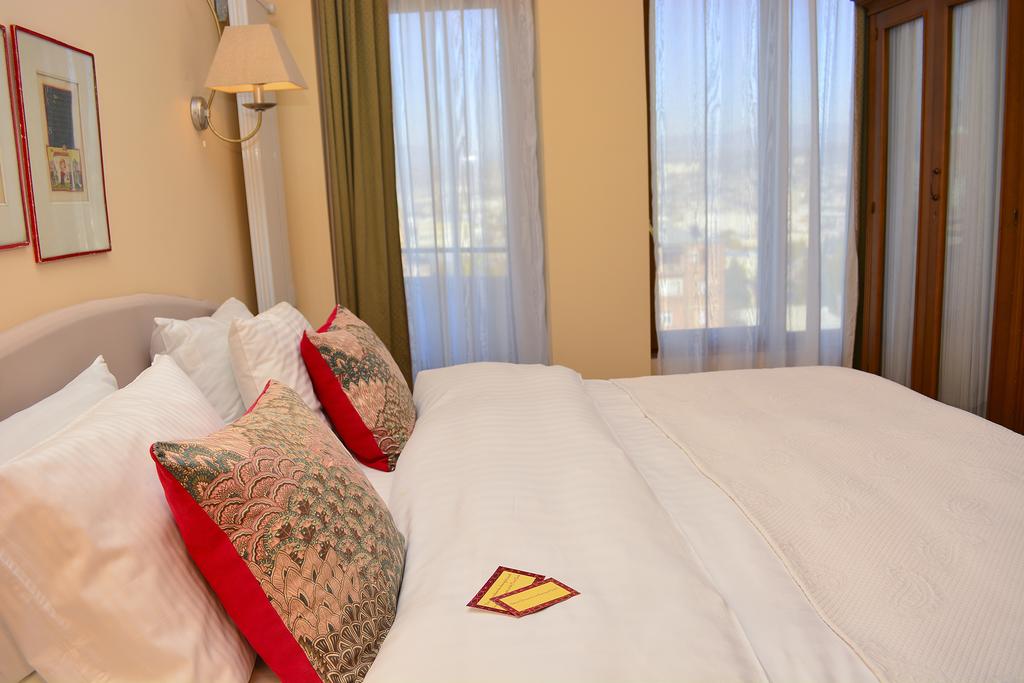Betsy's Hotel 4*