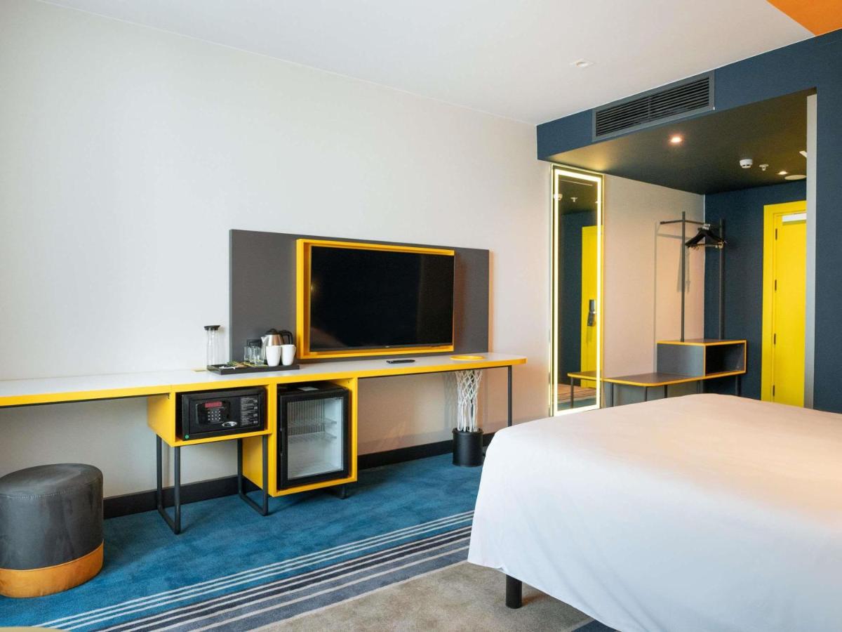 Ibis Styles Batumi 4*, фото 9