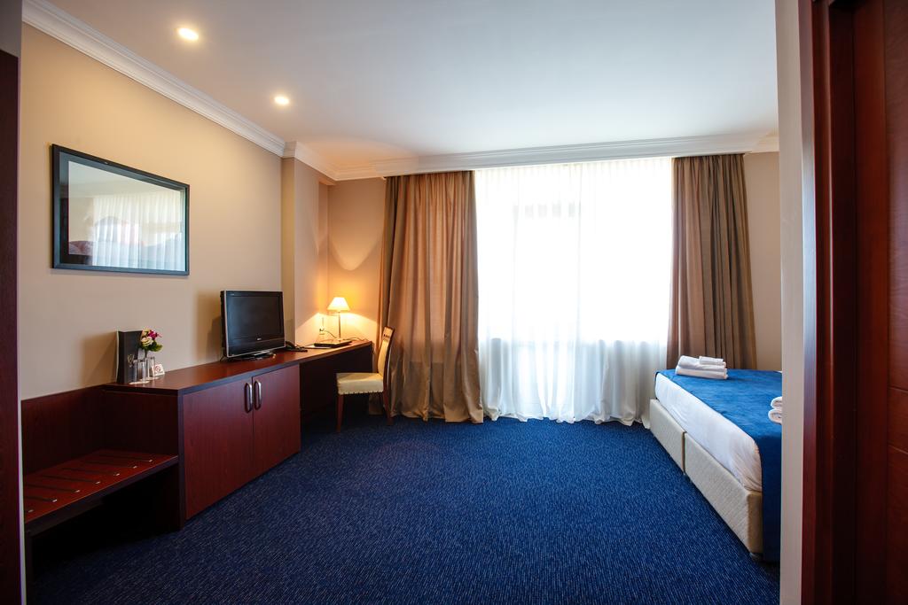 Cruise Hotel 3*, фото 4