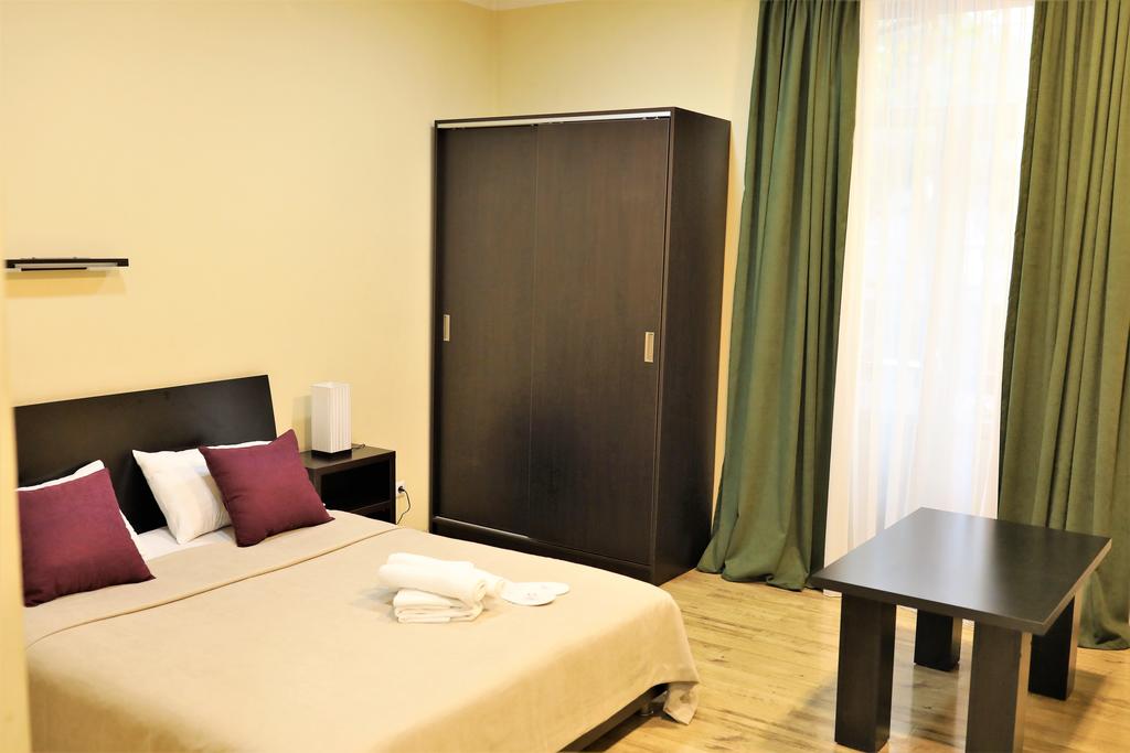 Apart Hotel GH 2*