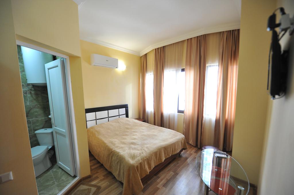 Dadiani Hotel 3*, фото 13