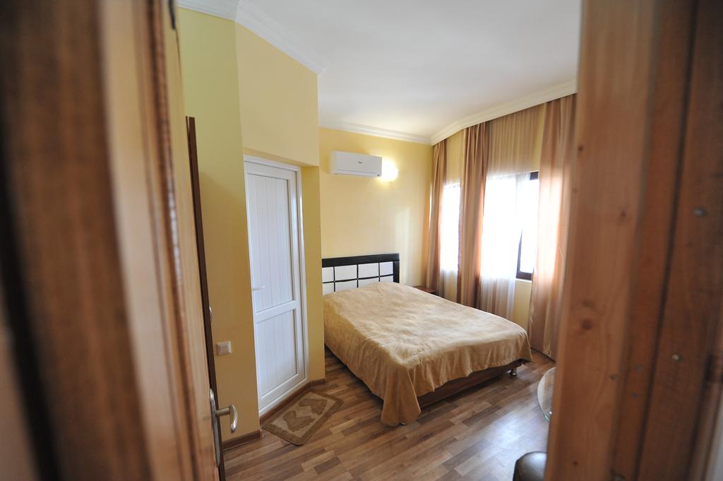 Dadiani Hotel 3*, фото 6