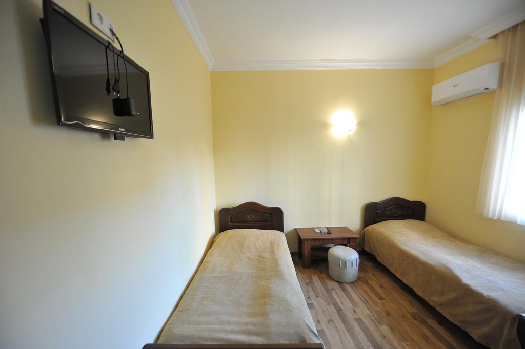 Dadiani Hotel 3*, фото 11