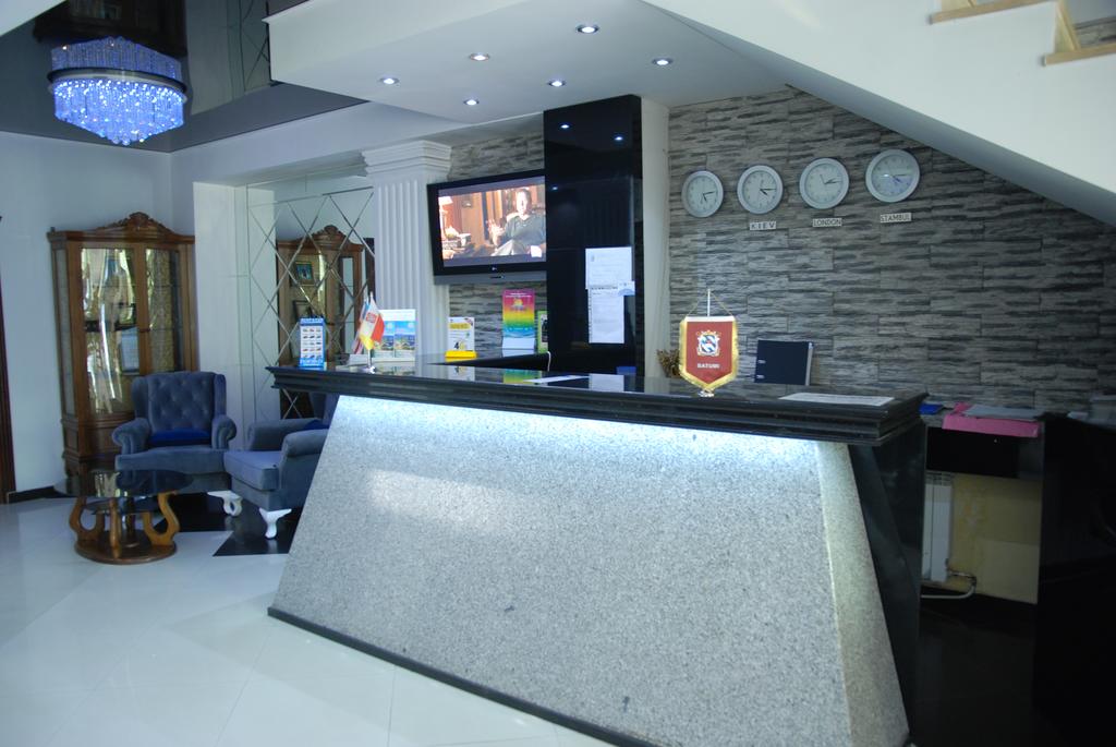 City Star Hotel 3*