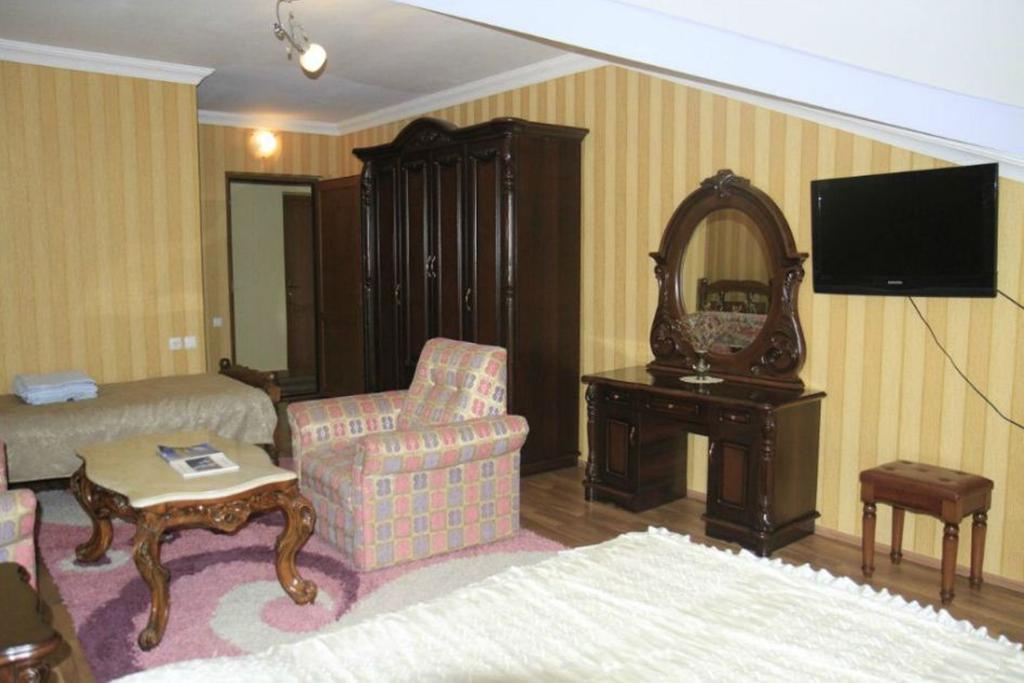 Duta Hotel 2*, фото 3