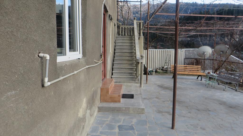 Lizi Guest House