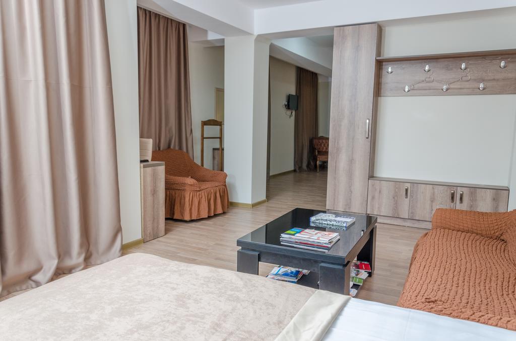 Big Bay Hotel 3*