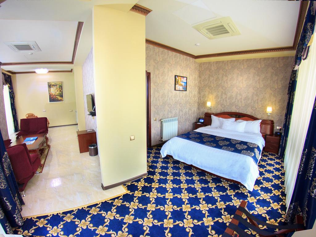 Cron Palace Tbilisi Hotel 4*, фото 16