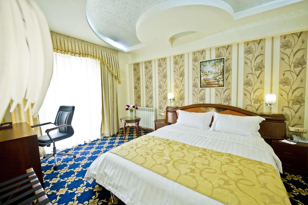 Cron Palace Tbilisi Hotel 4*, фото 7