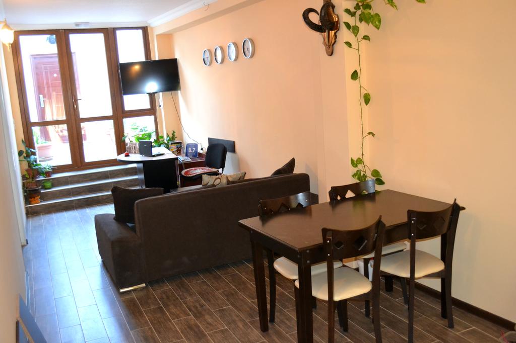 Hotel Isaka 3*, фото 2