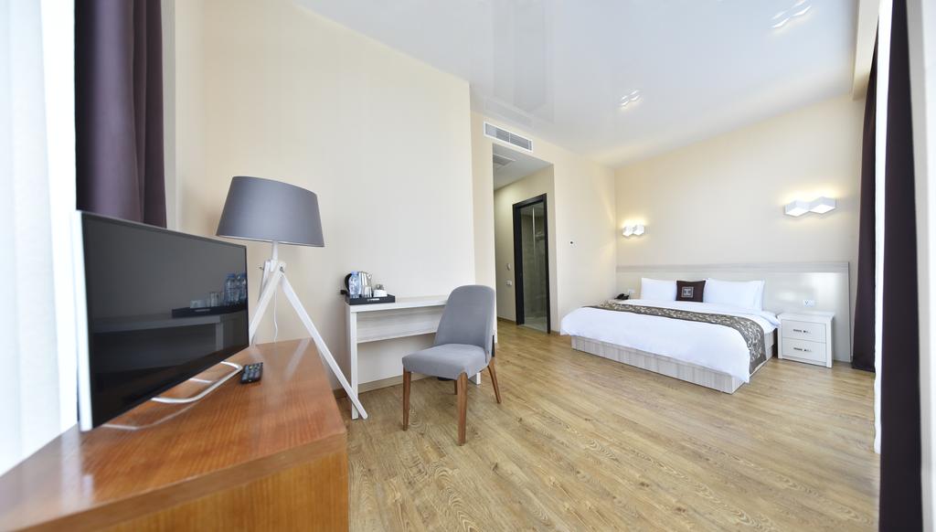 Iveria Inn Hotel 4*, фото 10
