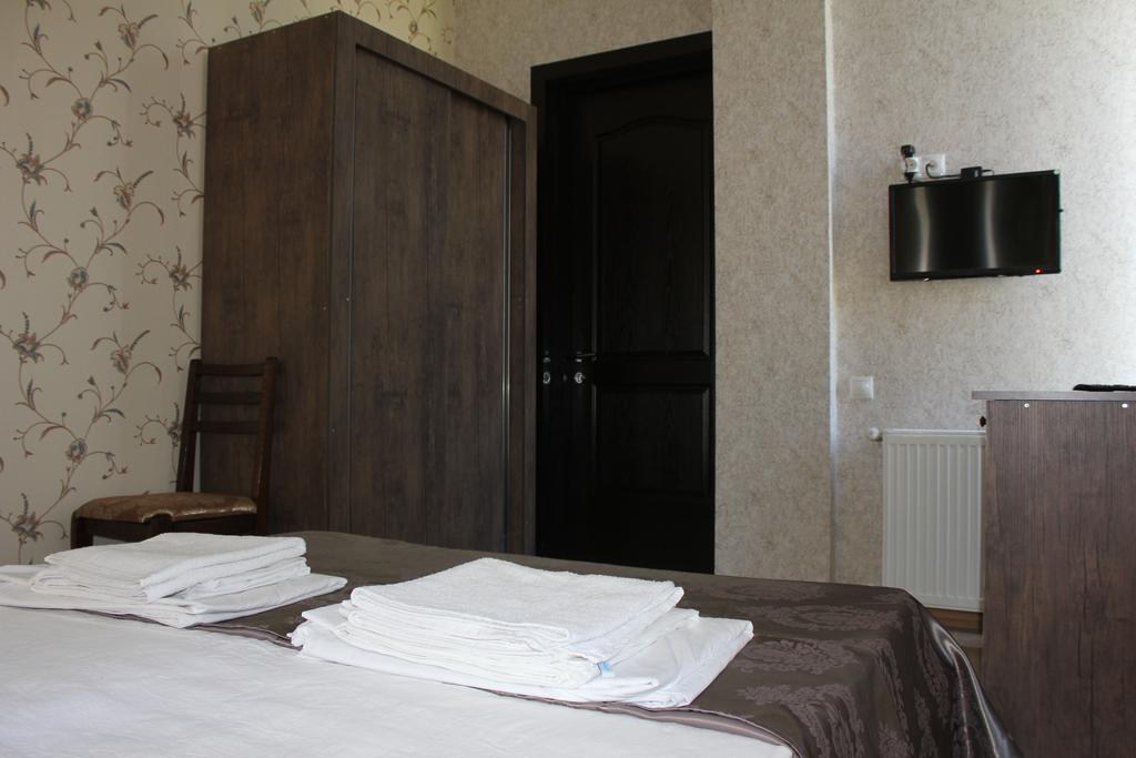 Mimino Hotel 4*