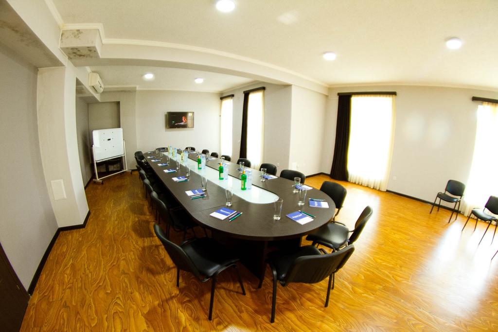 Terrace Avlabari Hotel By Log Inn 3*, фото 12