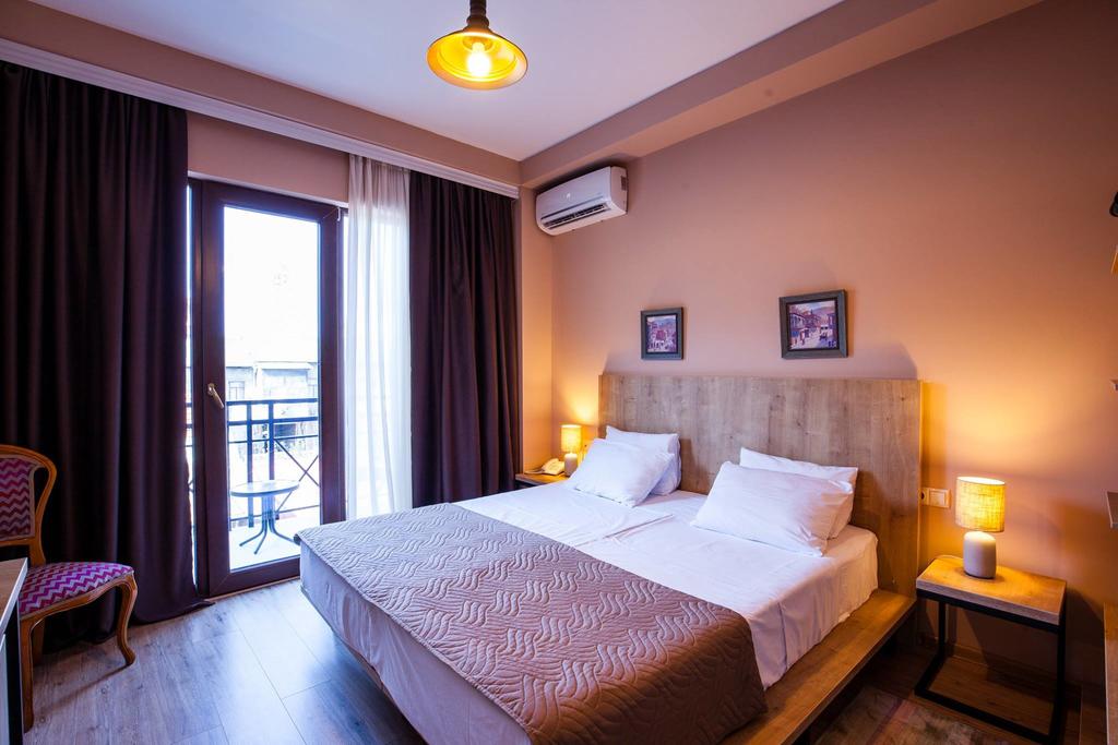 Hotel N16 Batumi 3*, фото 7
