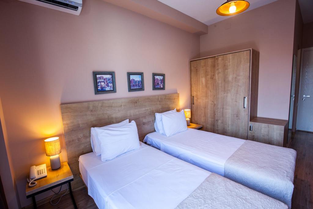Hotel N16 Batumi 3*, фото 9