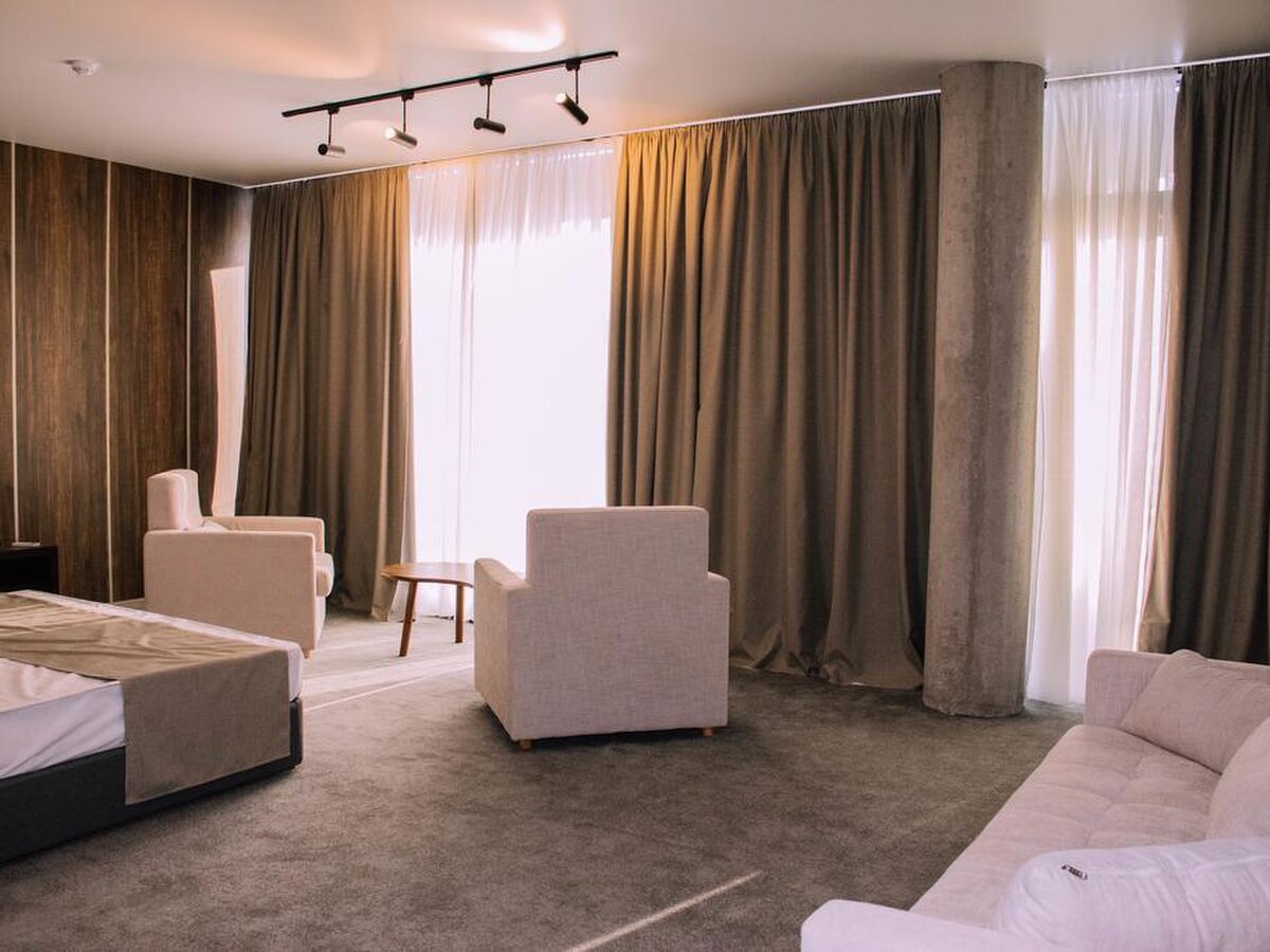 Hotel Nobilis Hall