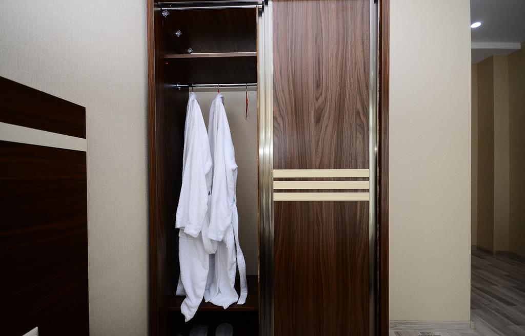 Hotel 725 B 3*