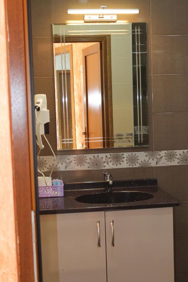 Elio Inn 3*