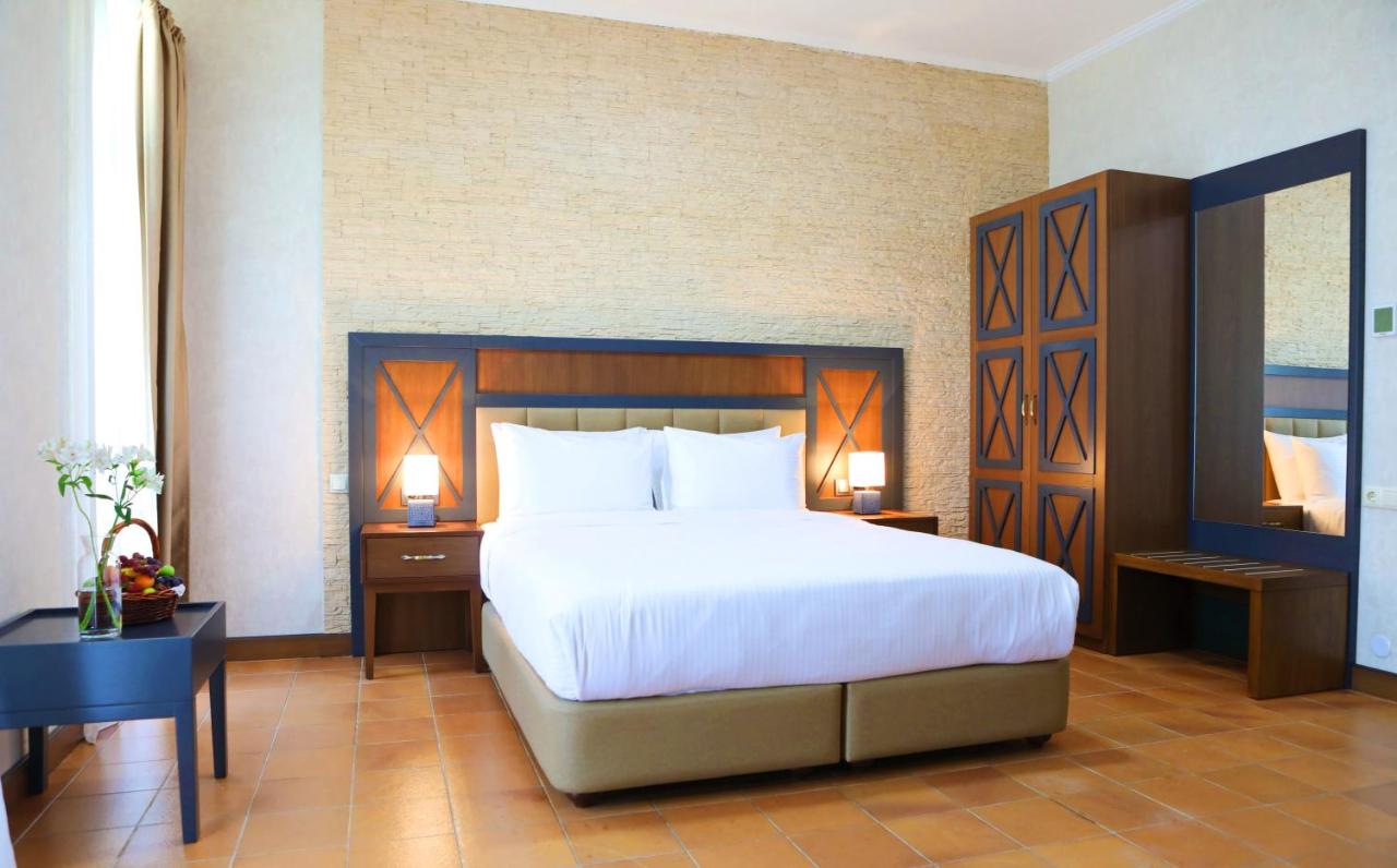 Chateau Kvirike 4*