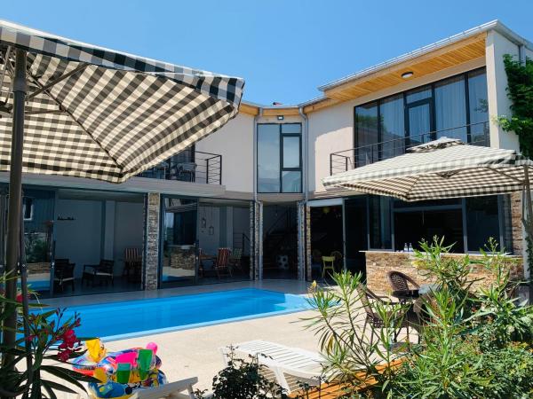 Guest House Smile 3*