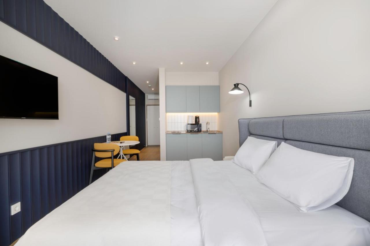 NEXT WHITE APARTHOTEL, фото 9