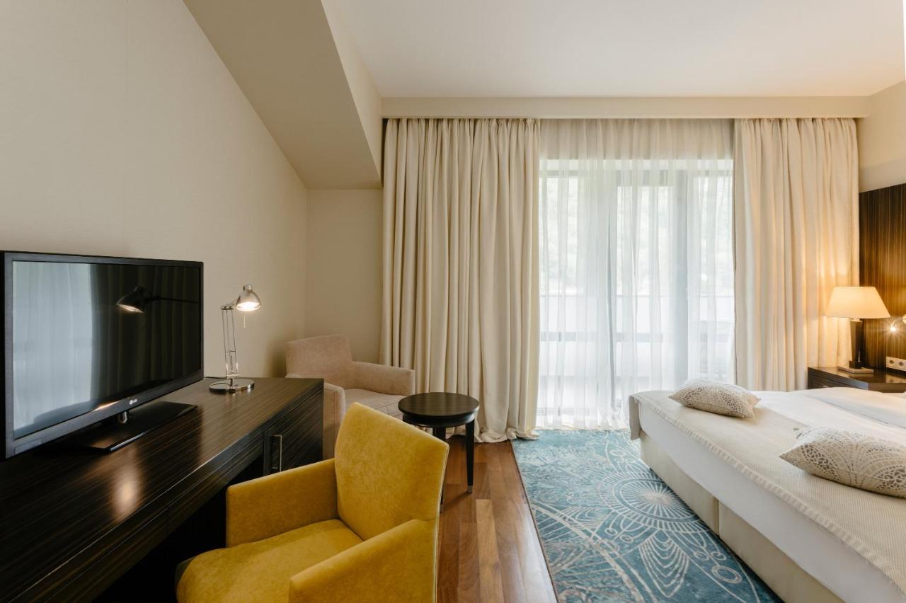 Crowne Plaza Borjomi Spa and Wellness 5*, фото 11