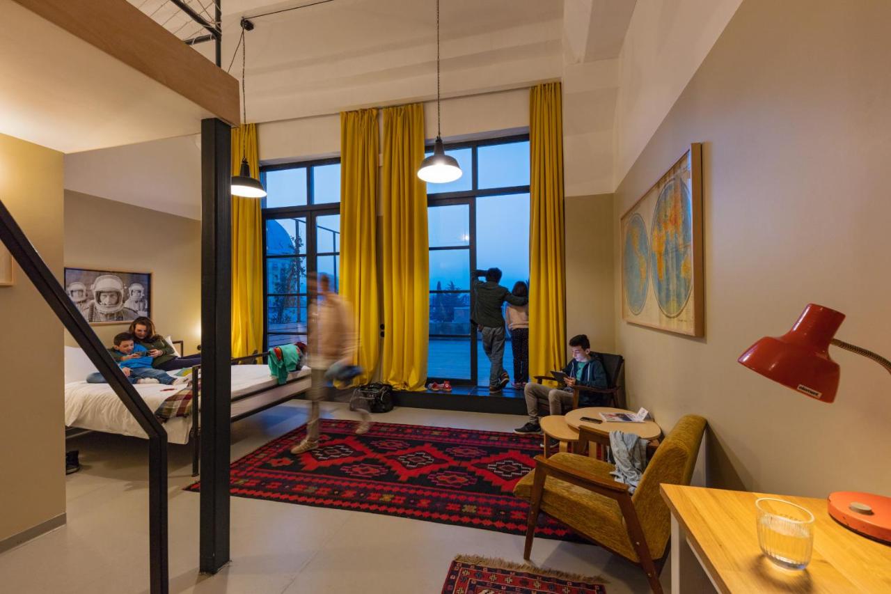 Fabrika Hostel & Suites 3*