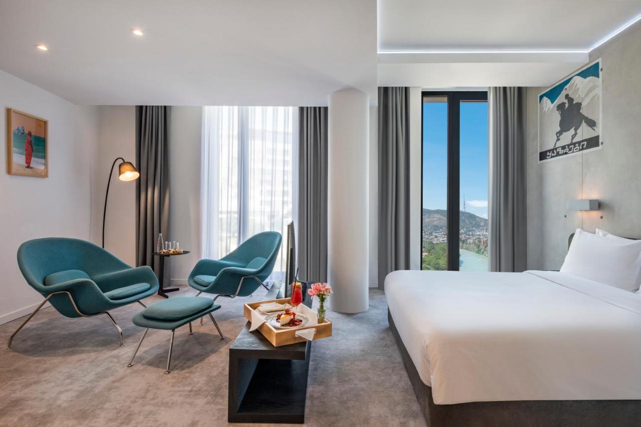Golden Tulip Design Tbilisi 4*