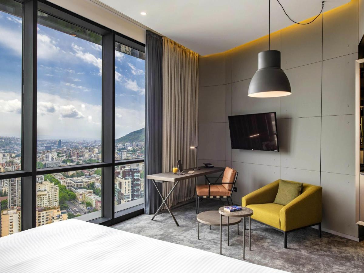 PULLMAN TBILISI AXIS TOWERS 5*, фото 5