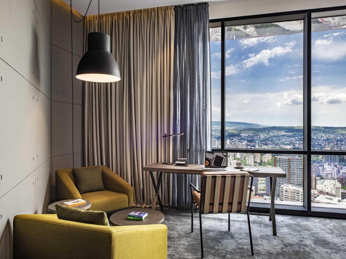 PULLMAN TBILISI AXIS TOWERS 5*, фото 9
