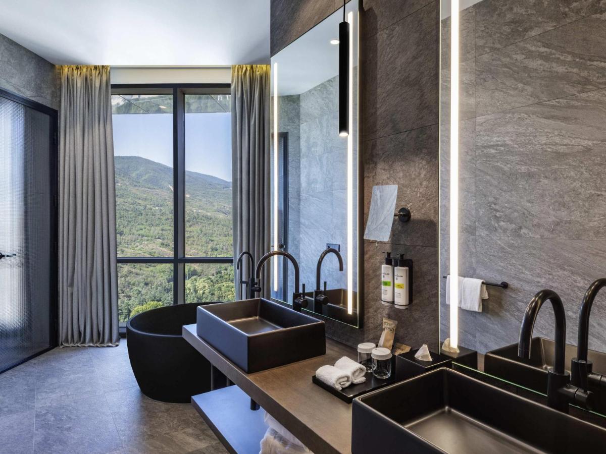 PULLMAN TBILISI AXIS TOWERS 5*, фото 14