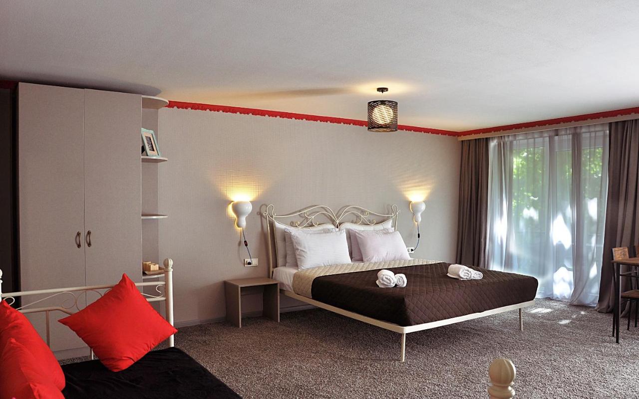 Art Hotel Claude Monet 3*