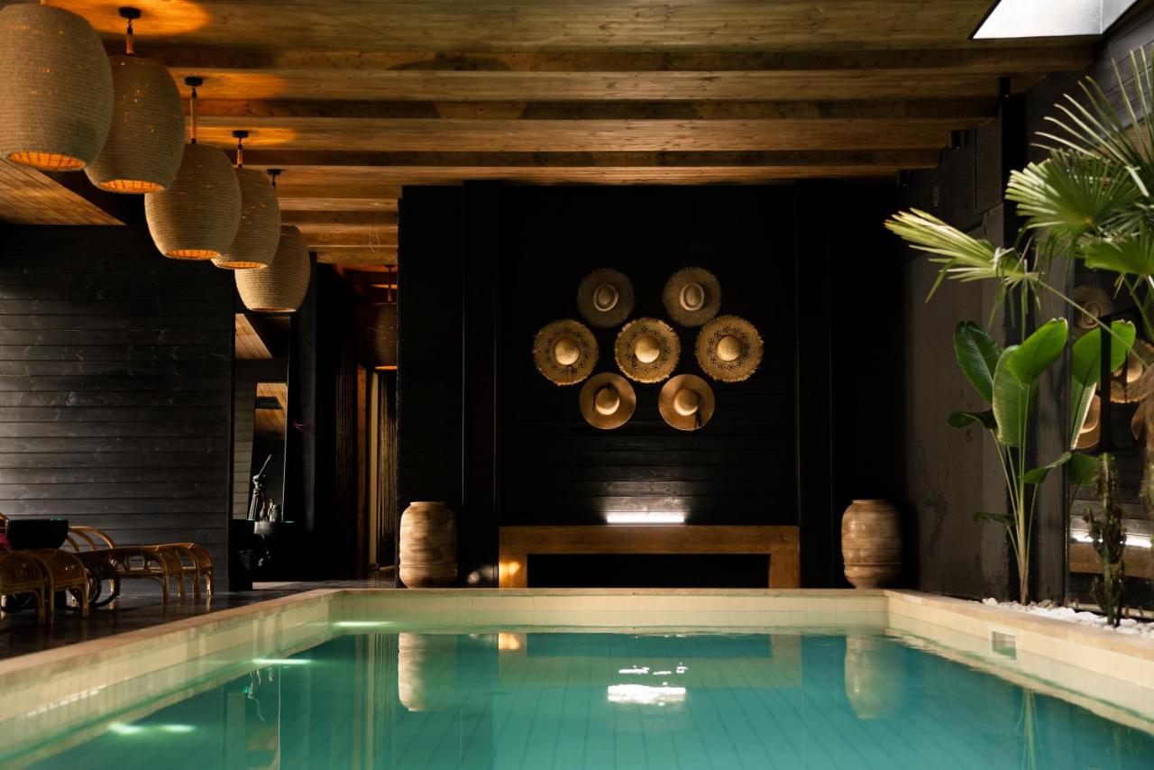 Esquisse Boutique Hotel 5*
