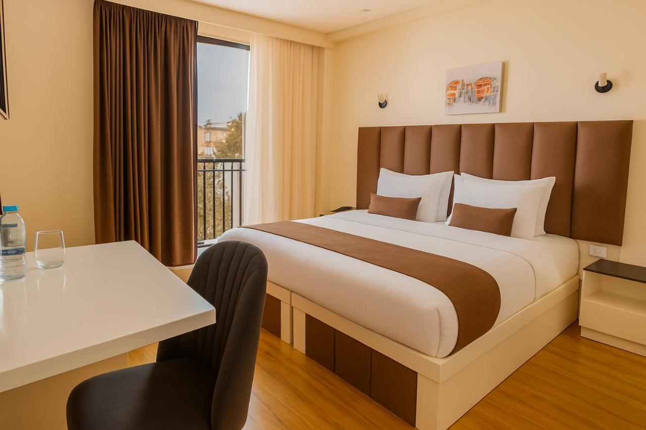 Hotel Residence Plaza 4*