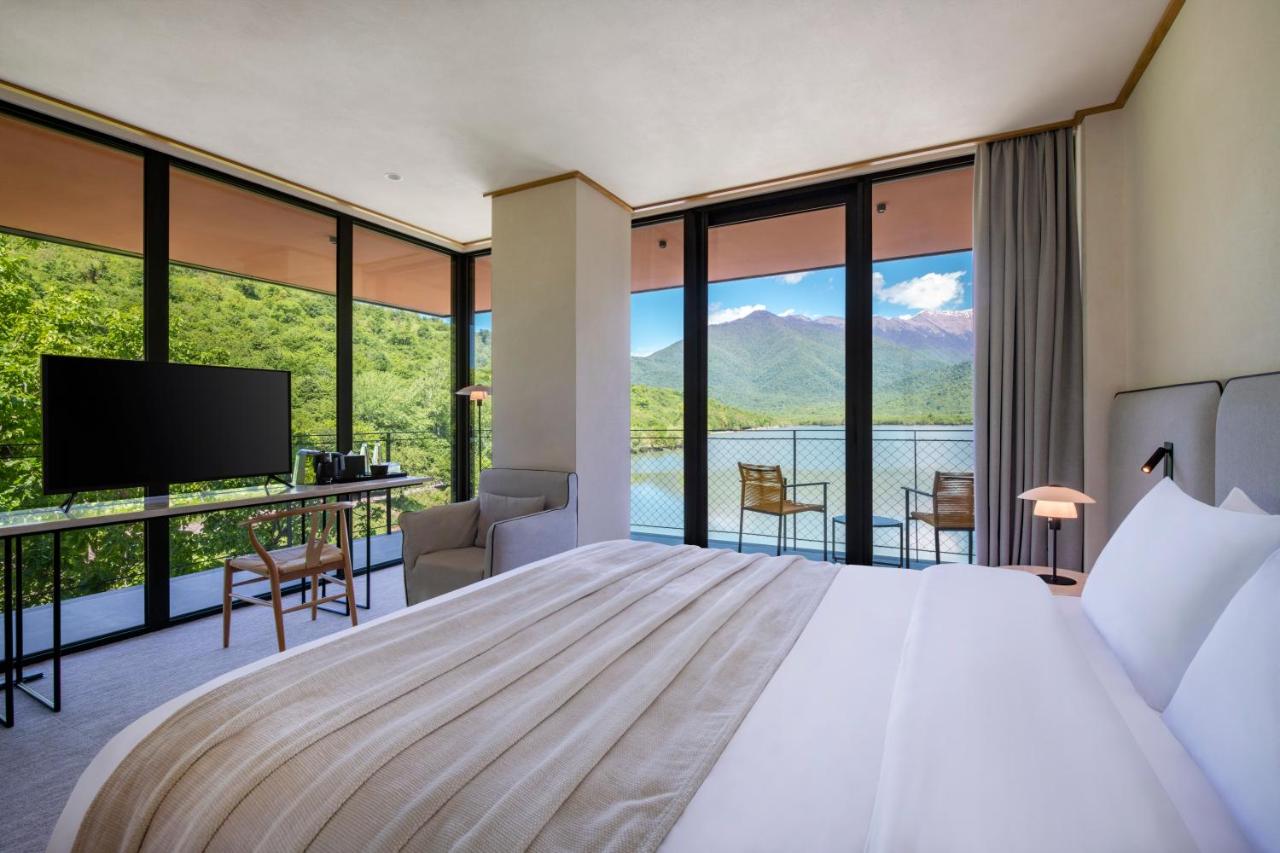 Kvareli Lake Resort 4*
