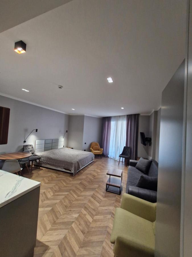 Mziuri Gardens Apartments 4*