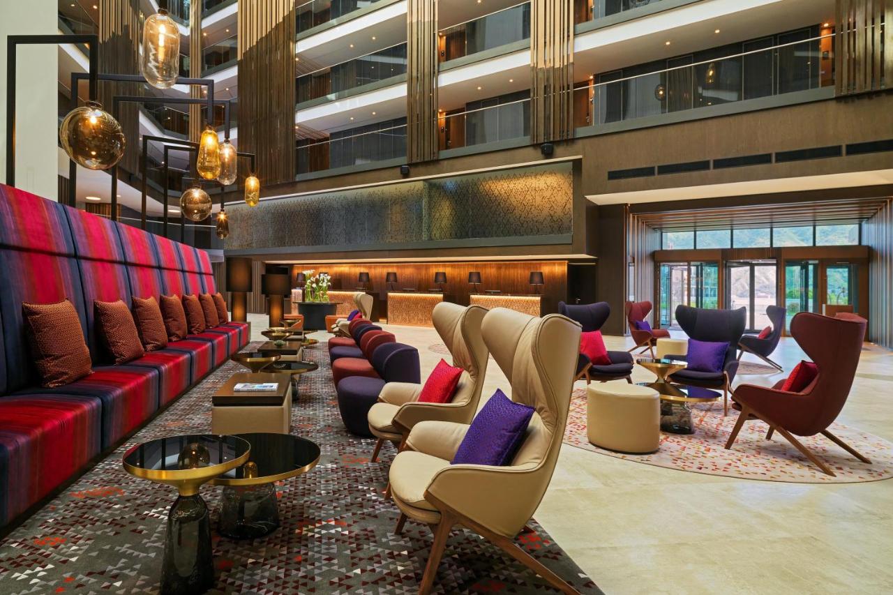 Sheraton Grand Tbilisi Metekhi Palace 5*, фото 12