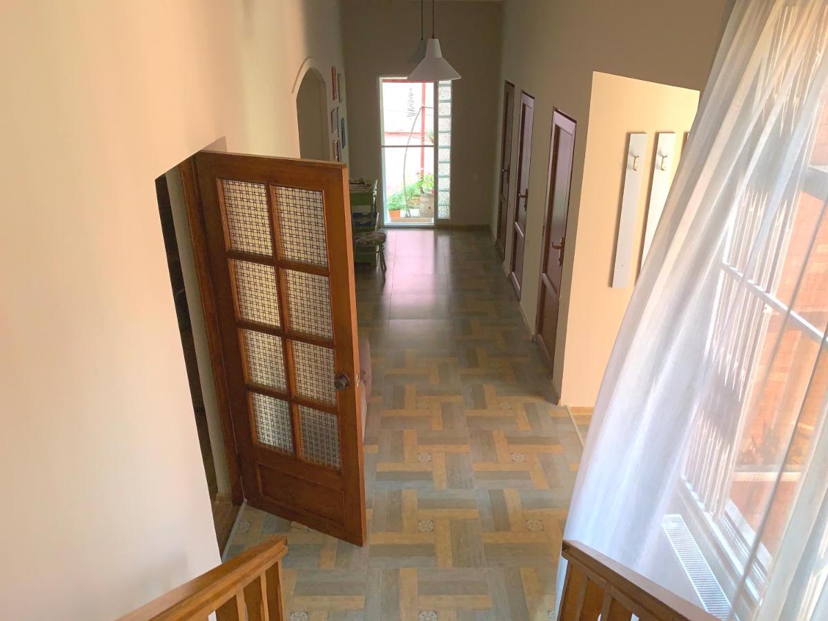 Art Hotel Batumi 3*, фото 6