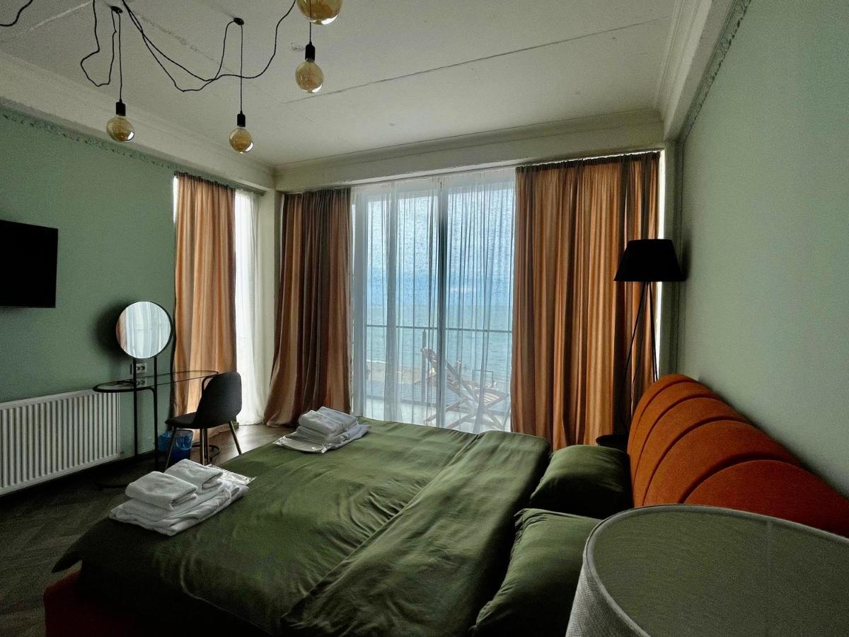Claude Monet Seaside Hotel 3*