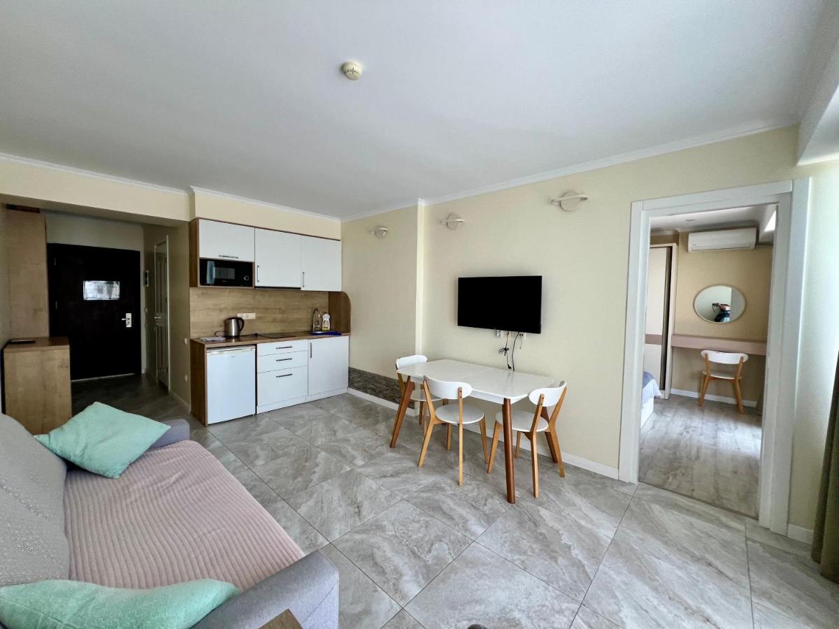 Hotel 36 - ORBI Beach Tower Batumi 36th floor 3*, фото 8
