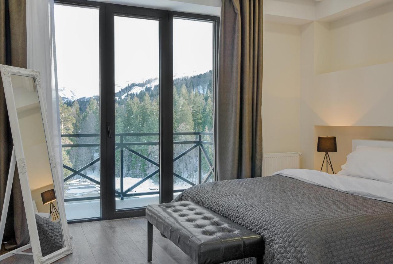 Kokhta Plaza 4*
