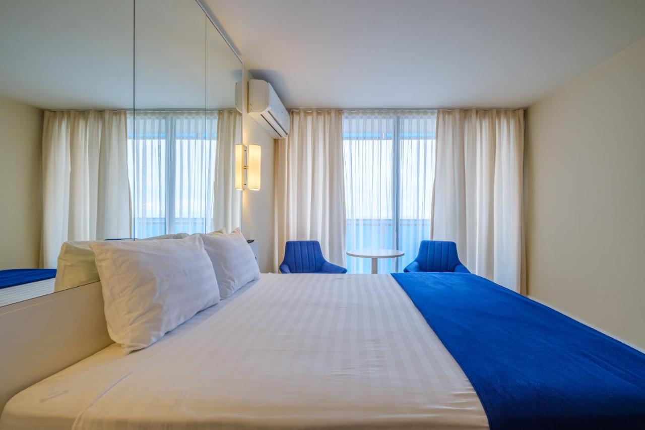 Orbi Plaza Hotel Official 3*