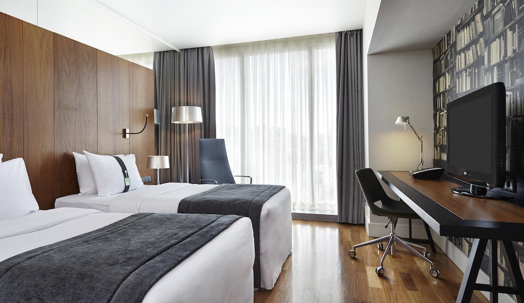 Holiday Inn Tbilisi 4*, фото 10