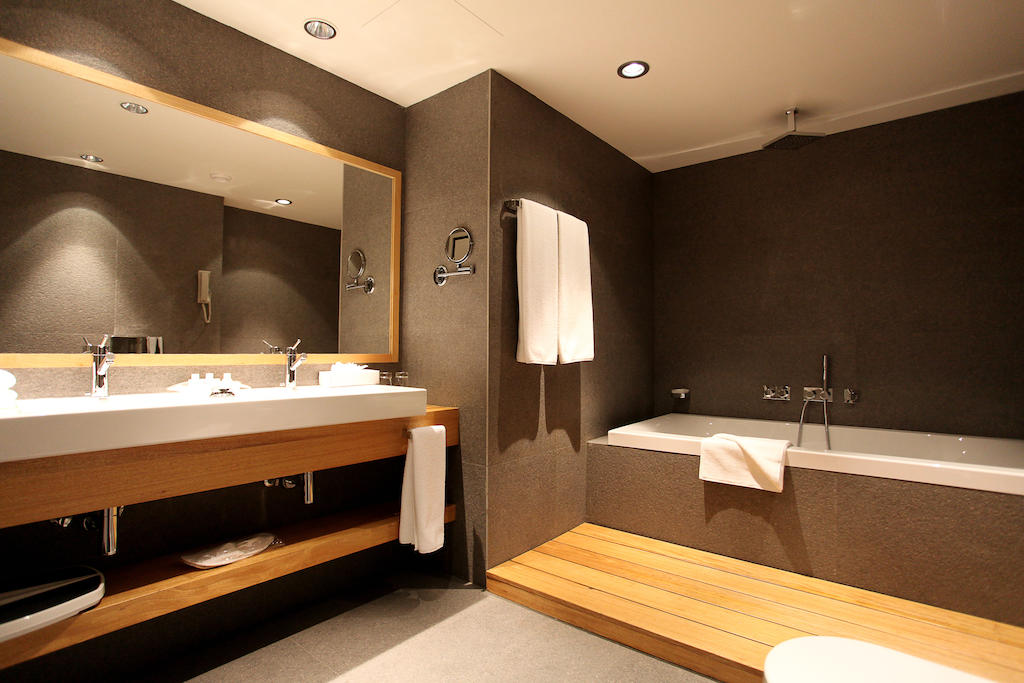 Holiday Inn Tbilisi 4*, фото 7