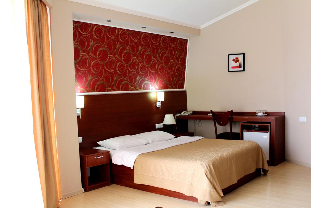 Armazi Palace Hotel 3*