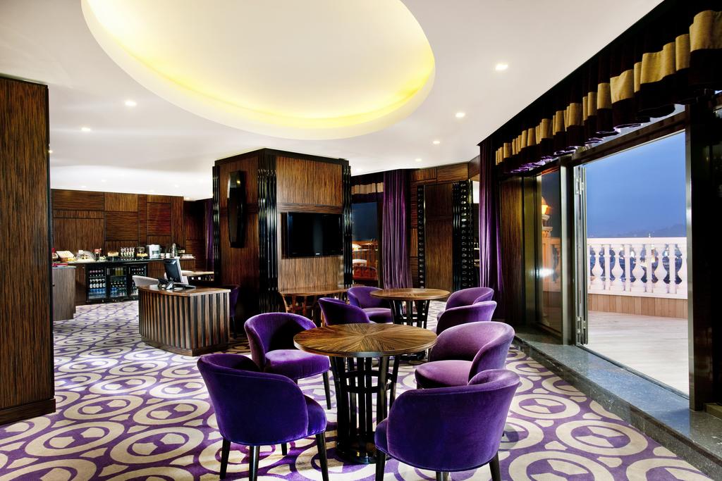 Sheraton Batumi Hotel 5*, фото 9